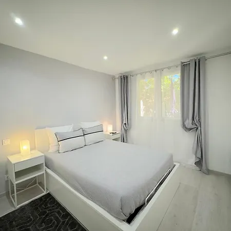 Beau 3p A 4 Min Des Plages Centre Juan Les Pins Apartment
